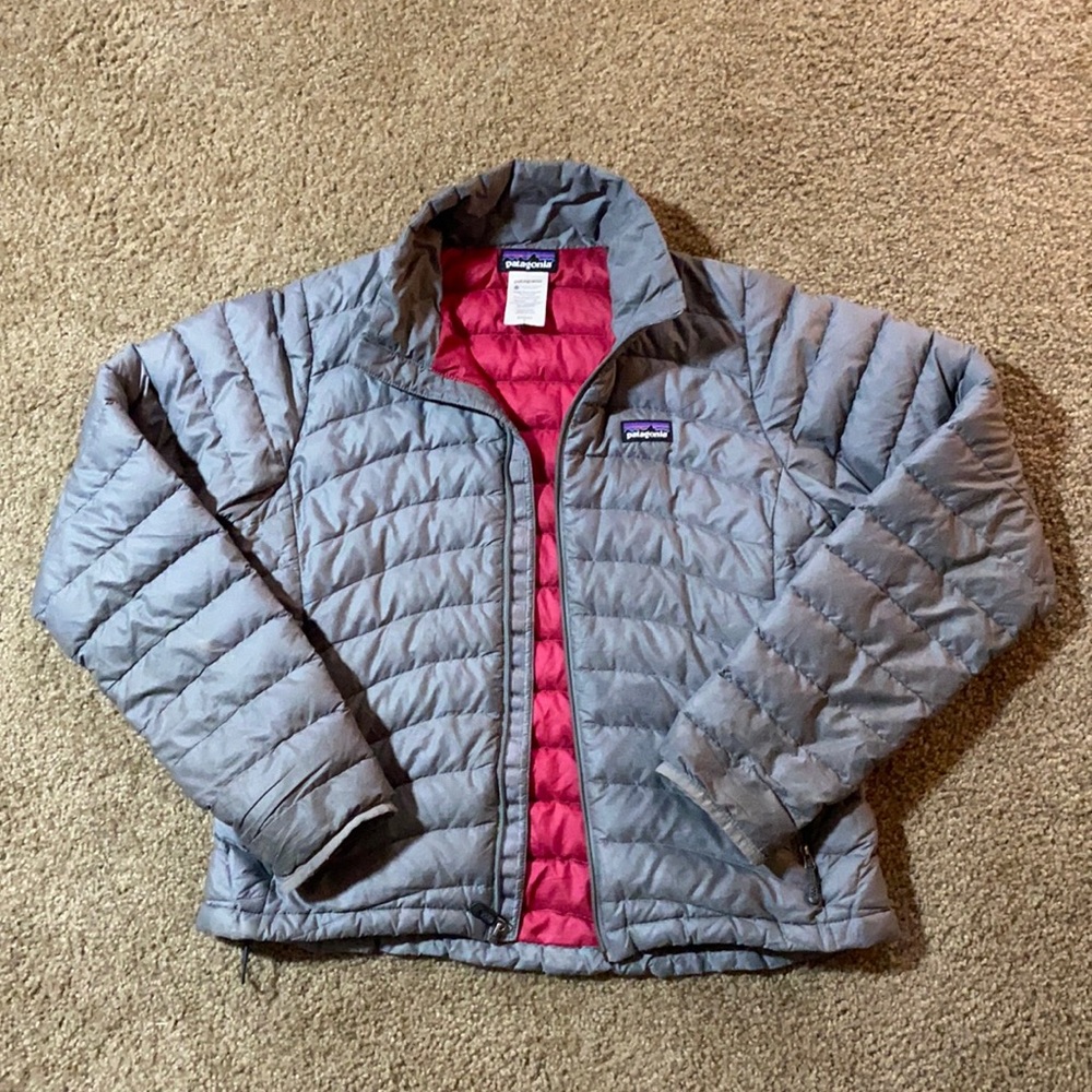 Patagonia Down Sweater - Small